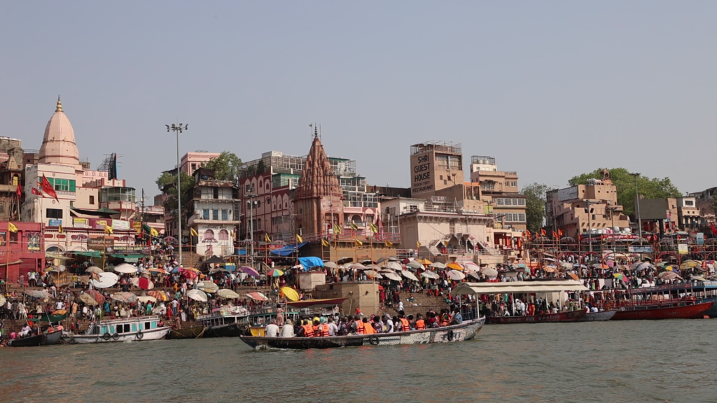 வாழும் வாழ்க்கை ஒவ்வொரு மனிதனுக்கும் வரமா? சாபமா?